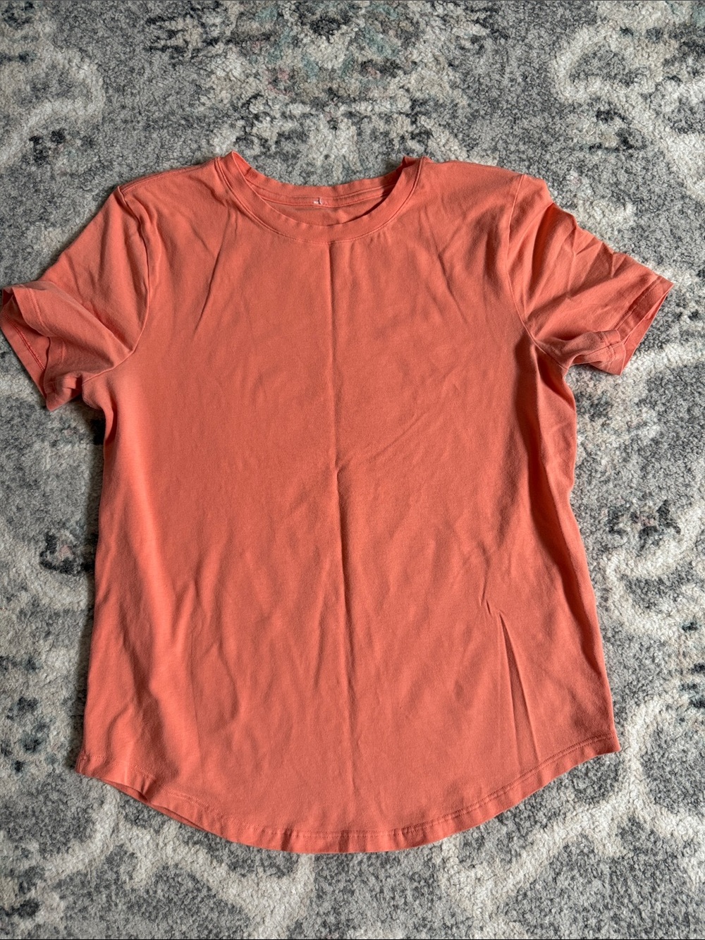 Lululemon Tee